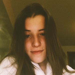 Meet your Posher, Anya